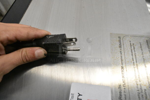 Hot Logic HL 800 Ultimate Slow Cooker 800 Black. 120 volts, 1 Phase. Tested and Working! - Image 4 of 5