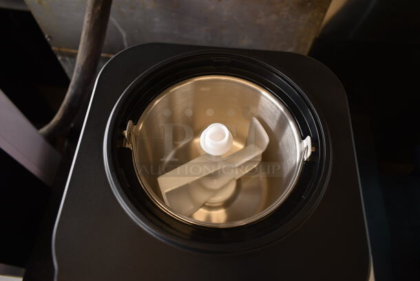 BRAND NEW SCRATCH AND DENT! Whynter ICM-128BPS Upright Automatic Ice Cream Maker LCD Digital Display. 115 Volts, 1 Phase. Tested and Working! - Image 5 of 6