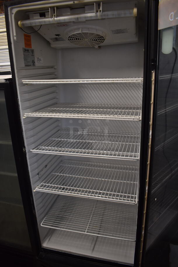 Vendo G319 Commercial Merchandiser Cooler With Polycoated Shelves. 115V, 1 Phase. Tested and Working! - Image 5 of 6