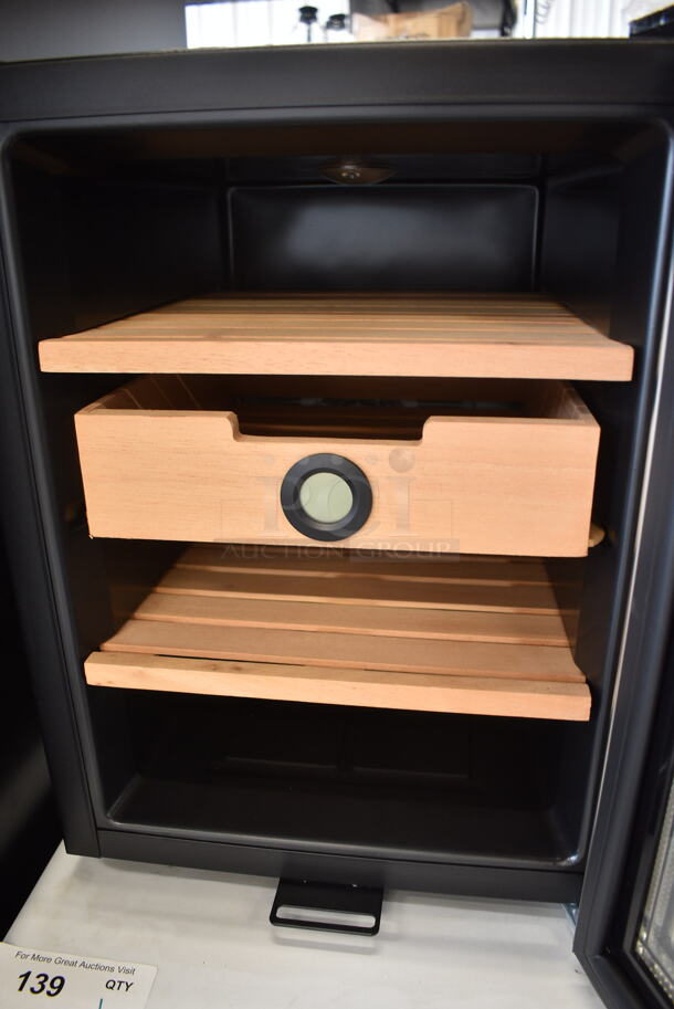 BRAND NEW SCRATCH AND DENT! Whynter CHC-123DS 1.2 cu. ft. Stainless Steel Digital Control and Display Cigar Humidor with Spanish Cedar Shelves. 115 Volt, 1 Phase. Tested and Working! - Image 6 of 7
