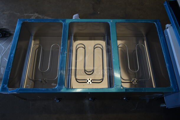BRAND NEW SCRATCH AND DENT! 2023 Avantco 177STE3S Stainless Steel Commercial Floor Style Electric Powered 3 Bay Steam Table. Stock Picture Used as Gallery. 120 Volts, 1 Phase. Tested and Working! - Image 6 of 6