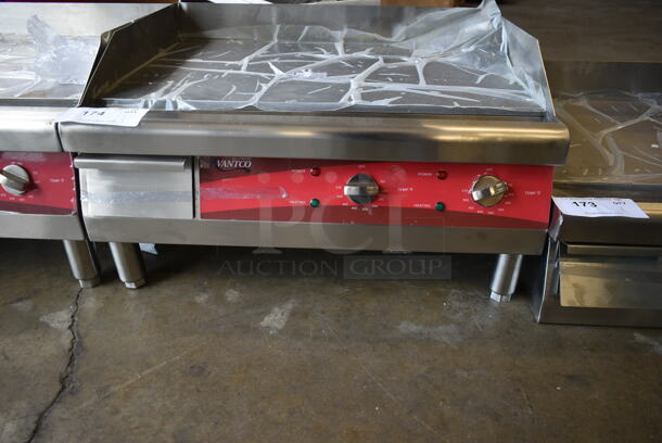 BRAND NEW SCRATCH AND DENT! 2023 Avantco 177EG24N Stainless Steel Commercial Countertop Electric Powered Flat Top Griddle. 208/240 Volts, 1 Phase. - Image 3 of 5
