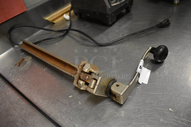 Metal Commercial Can Opener. 9x2.5x18. (kitchen) - Image 2 of 3