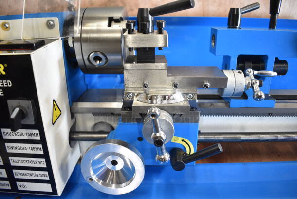 BRAND NEW SCRATCH AND DENT! Vevor CJ18A Metal Countertop Variable Speed Mini Lathe. 110 Volts, 1 Phase.  - Image 5 of 11