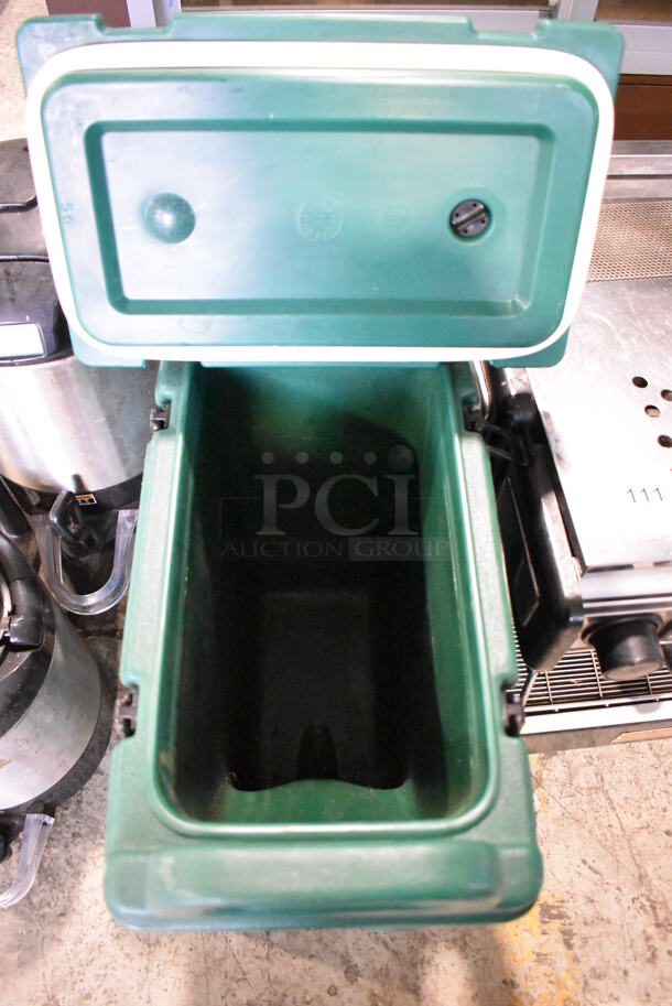 Cambro 500LCD Green Poly Insulated Beverage Holder Dispenser. 9x16.5x24 - Image 5 of 6