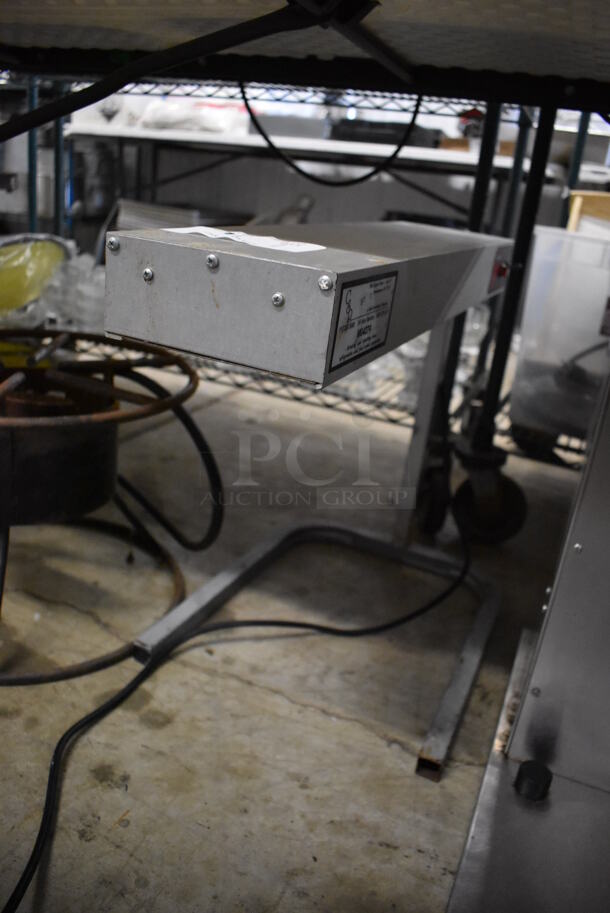 2010 Nemco 6152-24 Metal Commercial Countertop Heat Lamp. 120 Volts, 1 Phase. 14.5x25x19.5. Tested and Working! - Image 3 of 8
