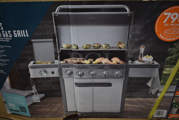 BRAND NEW IN BOX! Members Mark Pro Series 5 Burner Gas Grill. - Image 6 of 6