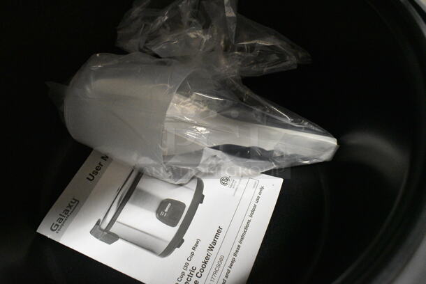 BRAND NEW SCRATCH AND DENT! Galaxy 177RCSG60 60 Cup (30 Cup Raw) Electric Rice Cooker / Warmer. 120 Volts, 1 Phase. Tested and Working! - Image 6 of 7