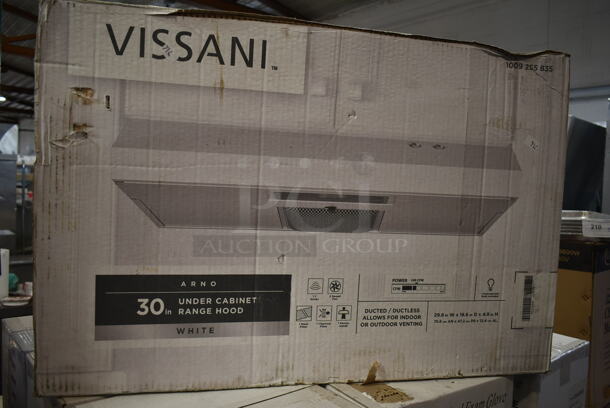 BRAND NEW IN BOX! Vissani PRF0185848 Range Hood. 120 Volts, 1 Phase.