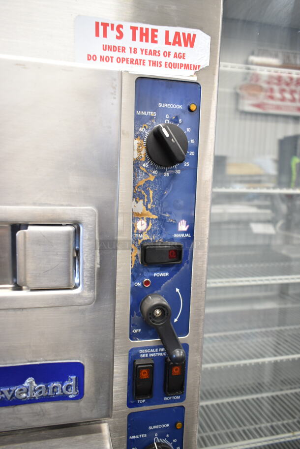 Cleveland 24CGA6.2S Stainless Steel Commercial Natural Gas Powered 2 Deck Steam Cabinet. 50,000 BTU.  - Image 5 of 9