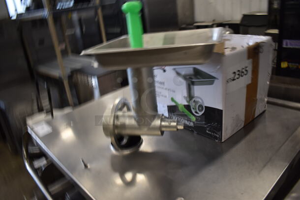 BRAND NEW WITH BOX! Avantco 177MX20GRNDR Commercial Stainless Steel Meat Grinder Attachment For Mixers And Equipment With #12 Hub. - Image 3 of 4