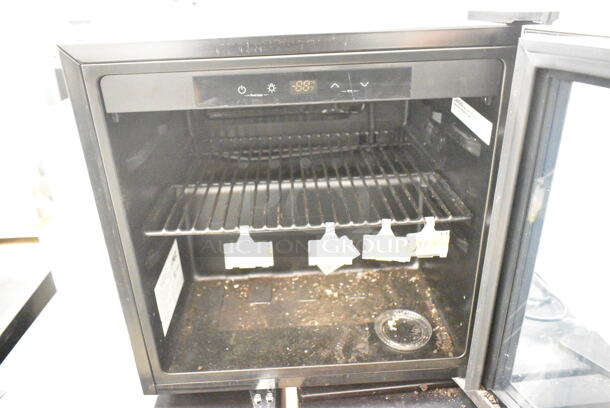 Arctic King ARV48B1AST Metal Mini Cooler Merchandiser. 115 Volts, 1 Phase. Tested and Working! - Image 2 of 4