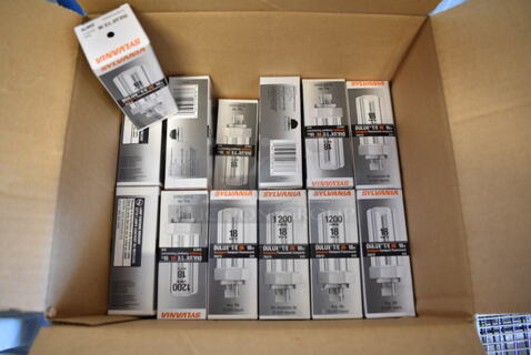 Box of 12 BRAND NEW SCRATCH AND DENT! Sylvania Dulux T/E IN Lightbulbs 