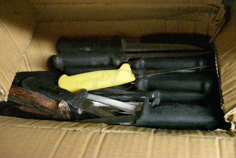 50 SHARPENED Stainless Steel Knives Including Boning Knives. 50 Times Your Bid! 
