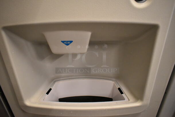 Hoshizaki KM-500MAF Stainless Steel Commercial Ice Head on Hoshizaki DB-200C Hotel Dispenser Ice Bin. 115-120 Volts, 1 Phase.  - Image 4 of 7