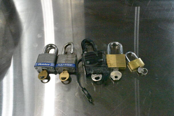 5 Padlocks w/ Key. 5 Times Your Bid!  - Image 1 of 9