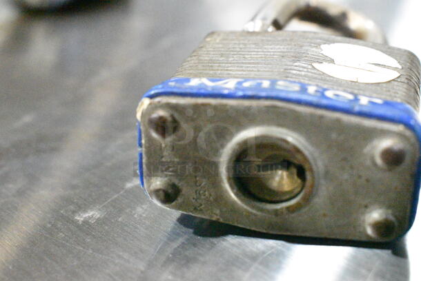 5 Padlocks w/ Key. 5 Times Your Bid!  - Image 3 of 9
