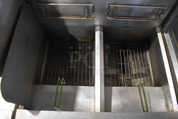 Frymaster FPPH255CSD Commercial Stainless Steel Natural Gas Floor Fryer With 2 Baskets on Commercial Caster. 80,000 BTU - Image 4 of 6