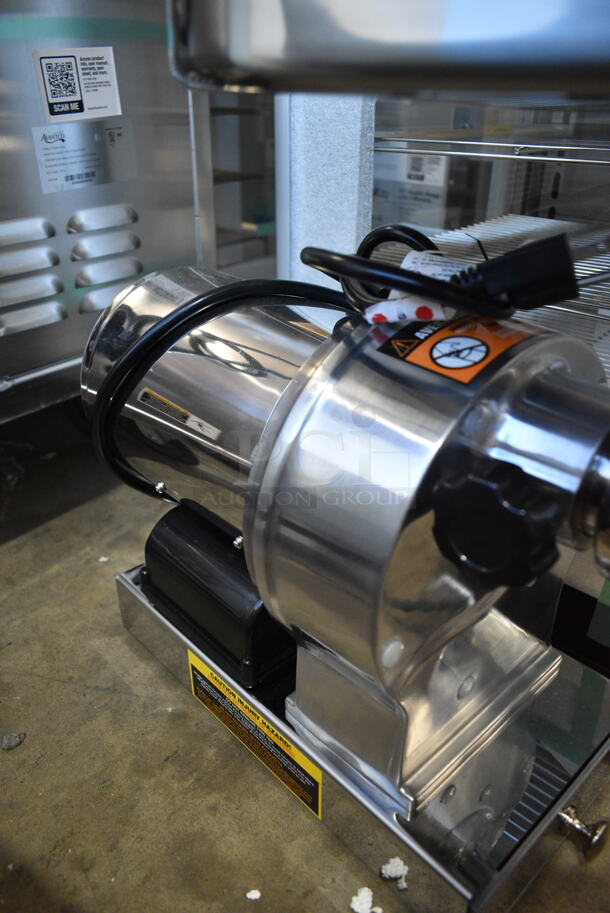 BRAND NEW SCRATCH AND DENT! 2023 Backyard Pro 554BSG22 Butcher Series #22 Electric Meat Grinder. 120 Volts, 1 Phase. Tested and Working! - Image 5 of 10