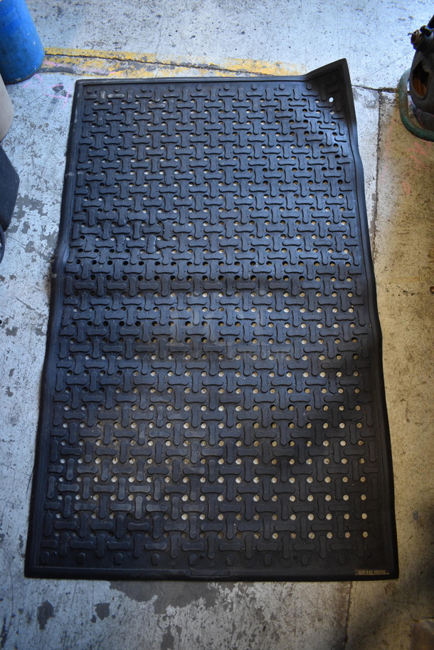 Black Anti Fatigue Floor Mat. 33x55