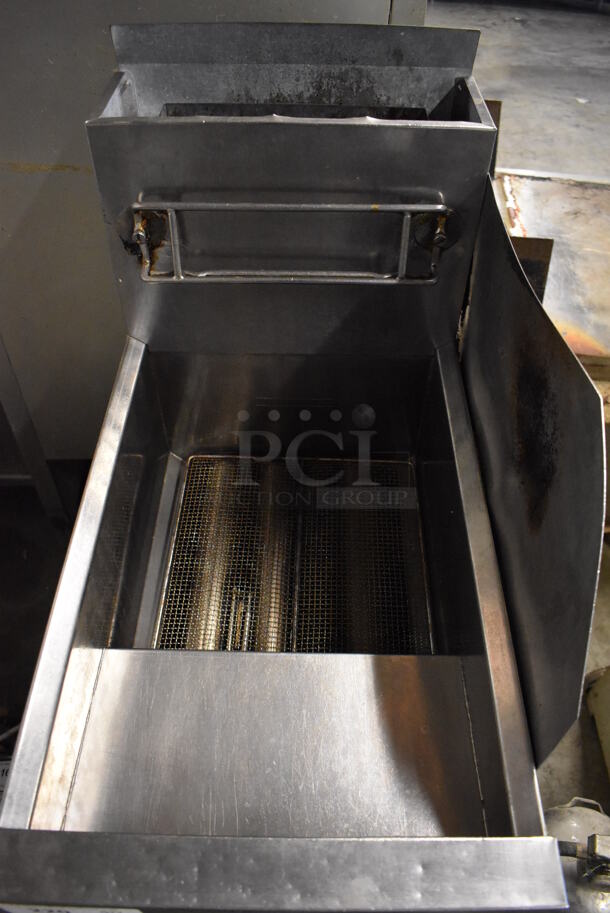 2011 Dean SR42GN Stainless Steel Commercial Floor Style Natural Gas Powered Deep Fat Fryer w/ Side Splash Guard on Commercial Casters. 105,000 BTU. 16x30x46 - Image 4 of 7