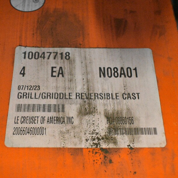 4 BRAND NEW! Le Creuset 20066046000001 Reversible 9"x18" Iron Grill. 4 Times Your Bid!  - Image 3 of 3