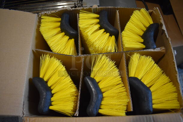 6 BRAND NEW IN BOX! Yellow Brush Heads. 10x5x4. 6 Times Your Bid!