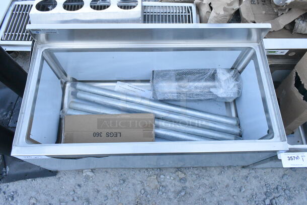 BRAND NEW SCRATCH AND DENT! Steelton 522UIB1836 18" x 36" Underbar Ice Bin with Bottle Holders - 119 lb. - Image 2 of 6