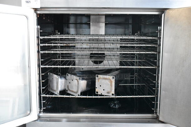 2 Imperial/Alto Shaam Stainless Steel Commercial Natural Gas Powered Full Size Convection Oven w/ View Through Door, Solid Door and Metal Oven Racks. 2 Times Your Bid!  - Image 4 of 5