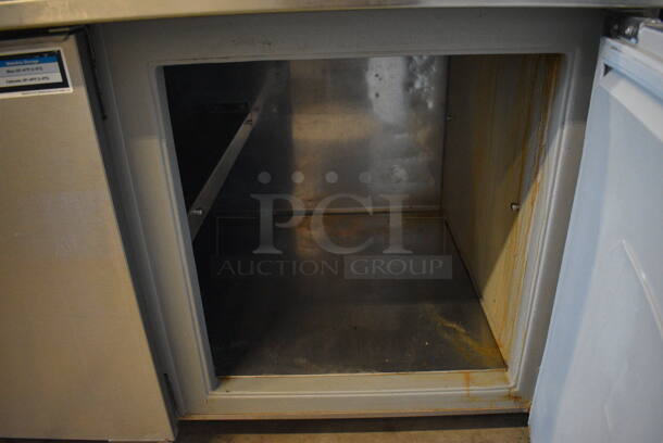 Randell Stainless Steel Commercial Prep Table on Commercial Casters. 115 Volts, 1 Phase. 120x34x51. Tested and Powers On But Temps at 50 Degrees - Image 7 of 12