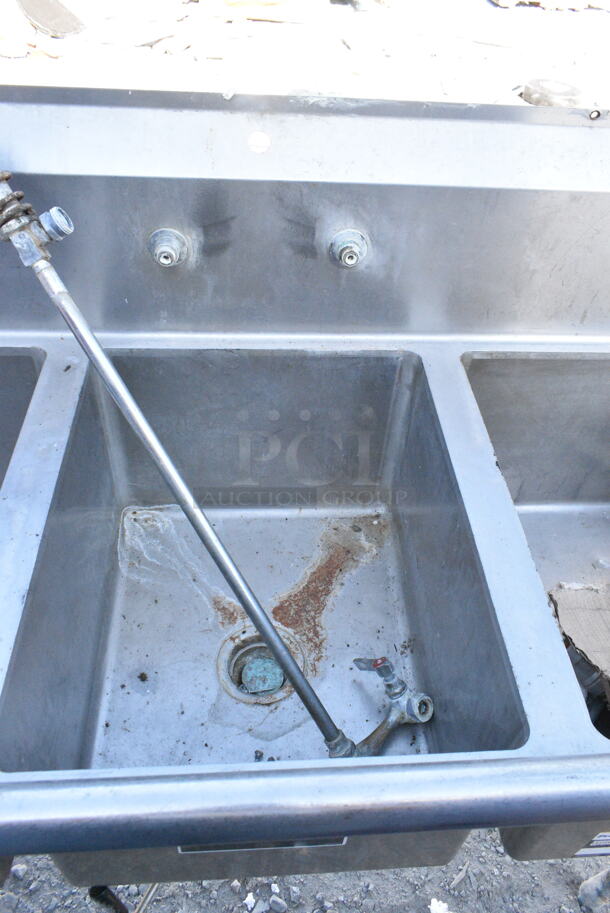 Regency 600S31620218 Stainless Steel 3 Bay Sink w/ Garbage Disposal and Drain Board.  - Image 5 of 8