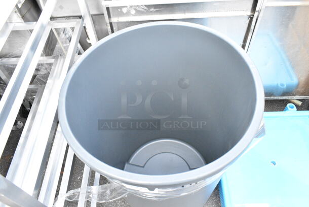 2 BRAND NEW! Gray Poly Trash Cans w/ 2 Trash Can Dollies. 2 Times Your Bid! - Image 6 of 6