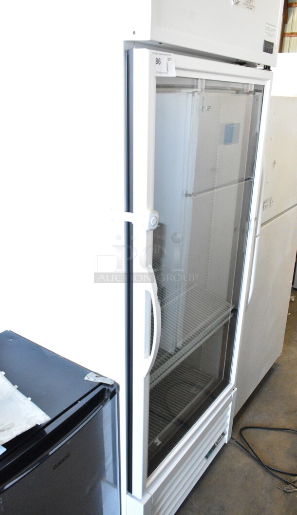 2021 True TSCI-600R-G-PH Metal Commercial Single Door Reach In Cooler Merchandiser w/ Poly Coated Racks. 115 Volts, 1 Phase. Tested and Working! - Image 2 of 5