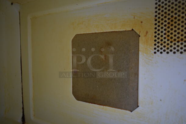 Panasonic Countertop Commercial Microwave Oven. - Image 5 of 5