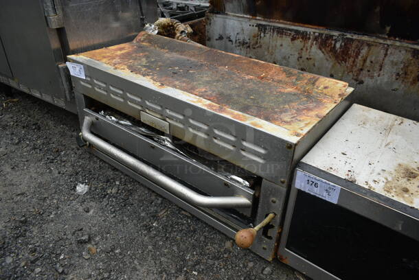 Tri Star Stainless Steel Commercial Natural Gas Powered Cheese Broiler. - Image 2 of 5