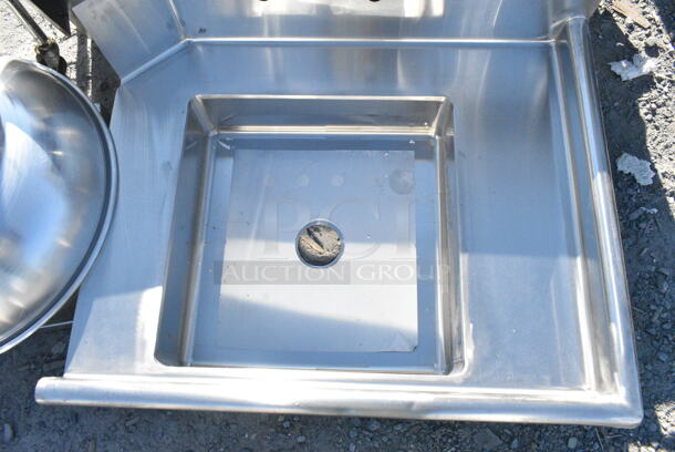 BRAND NEW SCRATCH AND DENT! Regency 600DDT36R 16 Gauge 3' Soiled / Dirty Dish Table - Right Drainboard. No Legs.  - Image 2 of 3