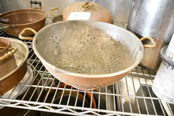 6 Various Items Including Casserole Dish and Colander. 6 Times Your Bid!  - Image 6 of 6