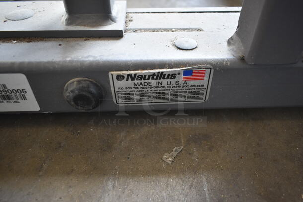 Nautilus Metal Commercial Floor Style Rotary Torso Exercise Machine. - Image 7 of 7