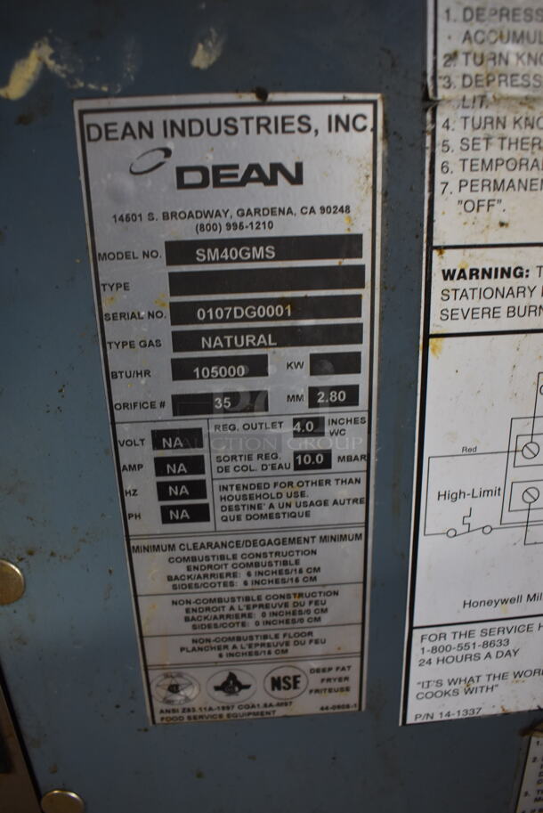 Dean SM40GMS Stainless Steel Commercial Natural Gas Powered Single Bay Deep Fat Fryer w/ 2 Metal Fry Baskets, Lid, Right Side Dumping Station on Commercial Casters. 105,000 BTU. 31x30x51 - Image 8 of 10