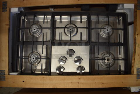 BRAND NEW SCRATCH AND DENT! Whirlpool HARLEY 36 IN GAS Stainless Steel 5 Burner Cooktop Range. 36x20x7