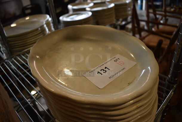 10 White Ceramic Oval Plates. 9.5x13x1. 10 Times Your Bid! - Image 2 of 3