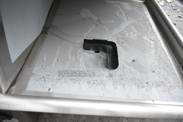 BRAND NEW SCRATCH AND DENT! Regency 600S32028224 115" 16-Gauge Stainless Steel Three Compartment Commercial Sink with 2 Drainboards - 20" x 28" x 14" Bowls. No Legs.  - Image 5 of 10