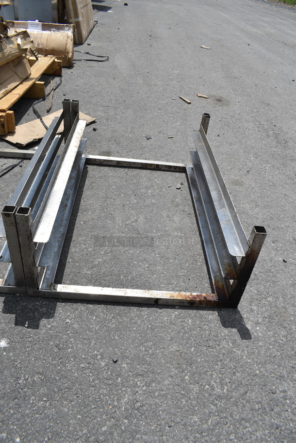 ALL ONE MONEY! Lot of 3 Metal Pan Rack Pieces.  - Image 5 of 5