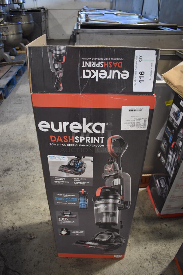 IN ORIGINAL BOX! Eureka Dash Sprint Vacuum Cleaner - Image 2 of 5