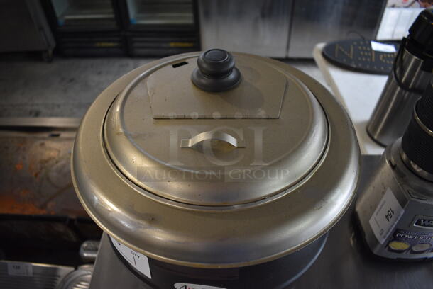 Avantco Model 177S600 Metal Commercial Countertop Soup Kettle Food Warmer. 110 Volts, 1 Phase. 15x15x16. Tested and Working! - Image 3 of 5