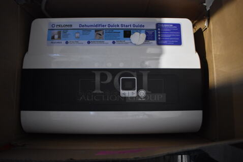 IN ORIGINAL BOX! Pelonis PAD30C1AWT ENERGY STAR 30 Pint Dehumidifier. 120 Volts, 1 Phase. 15x10.5x19