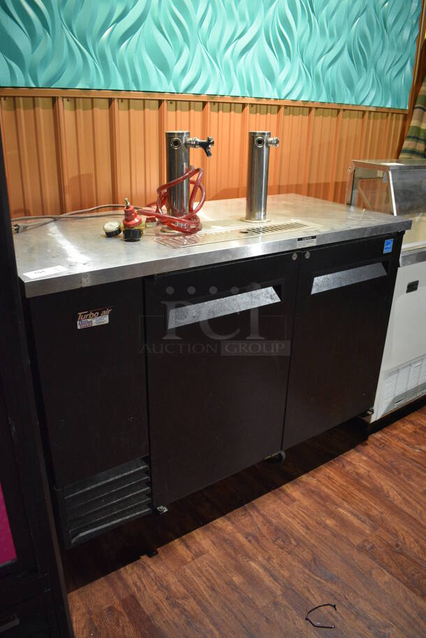 Turbo Air TBD-2SB Stainless Steel Commercial Direct Draw Kegerator w/ 2 Beer Towers and 2 Couplers on Commercial Casters. 115 Volts, 1 Phase. 59x27.5x55. Item Was in Working Condition on Last Day of Business. (bar) - Image 4 of 7