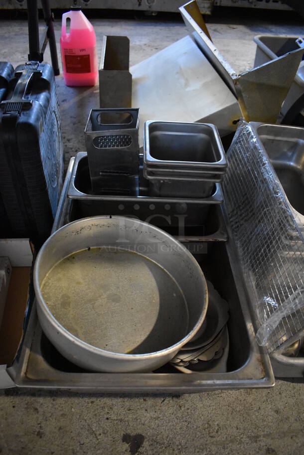 ALL ONE MONEY! Lot of Various Items Including Poly Drop In Bins, Poly Bins, Seasoning Shakers, Stainless Steel Drop In Bins - Image 3 of 6