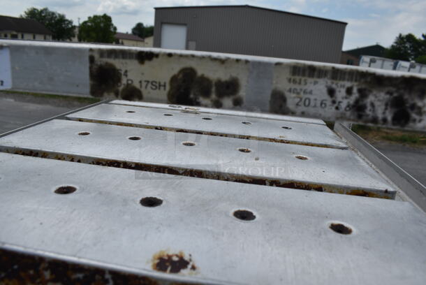 Metal Commercial Pan Transport Rack on Commercial Casters w/ 33 Metal Pans - Image 7 of 7