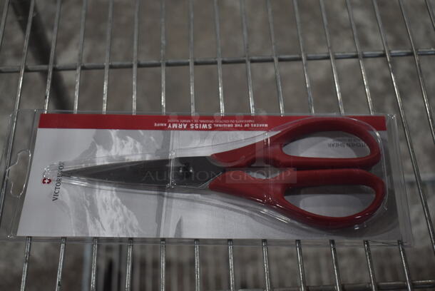 Box of 2 BRAND NEW! Victorinox Shears - Image 3 of 4